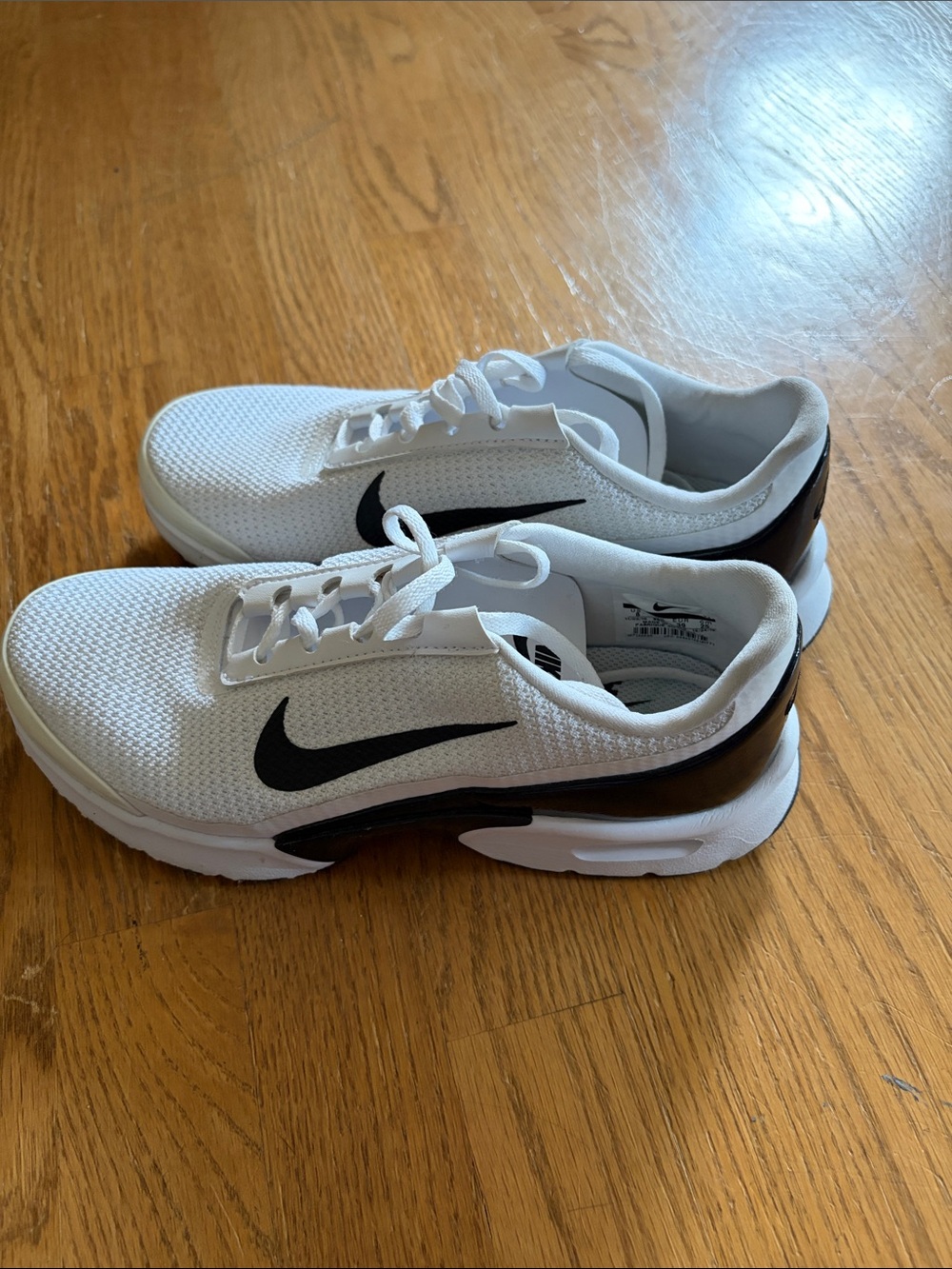 Women’s Nike Air size 8 White with Black Accents